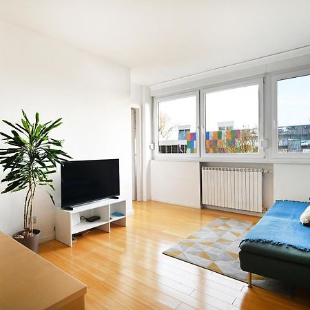 Cozy Donkey - Sporty Lake Apartment, Flexible Check-In, Netflix Загреб Экстерьер фото