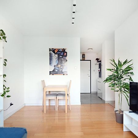 Cozy Donkey - Sporty Lake Apartment, Flexible Check-In, Netflix Загреб Экстерьер фото