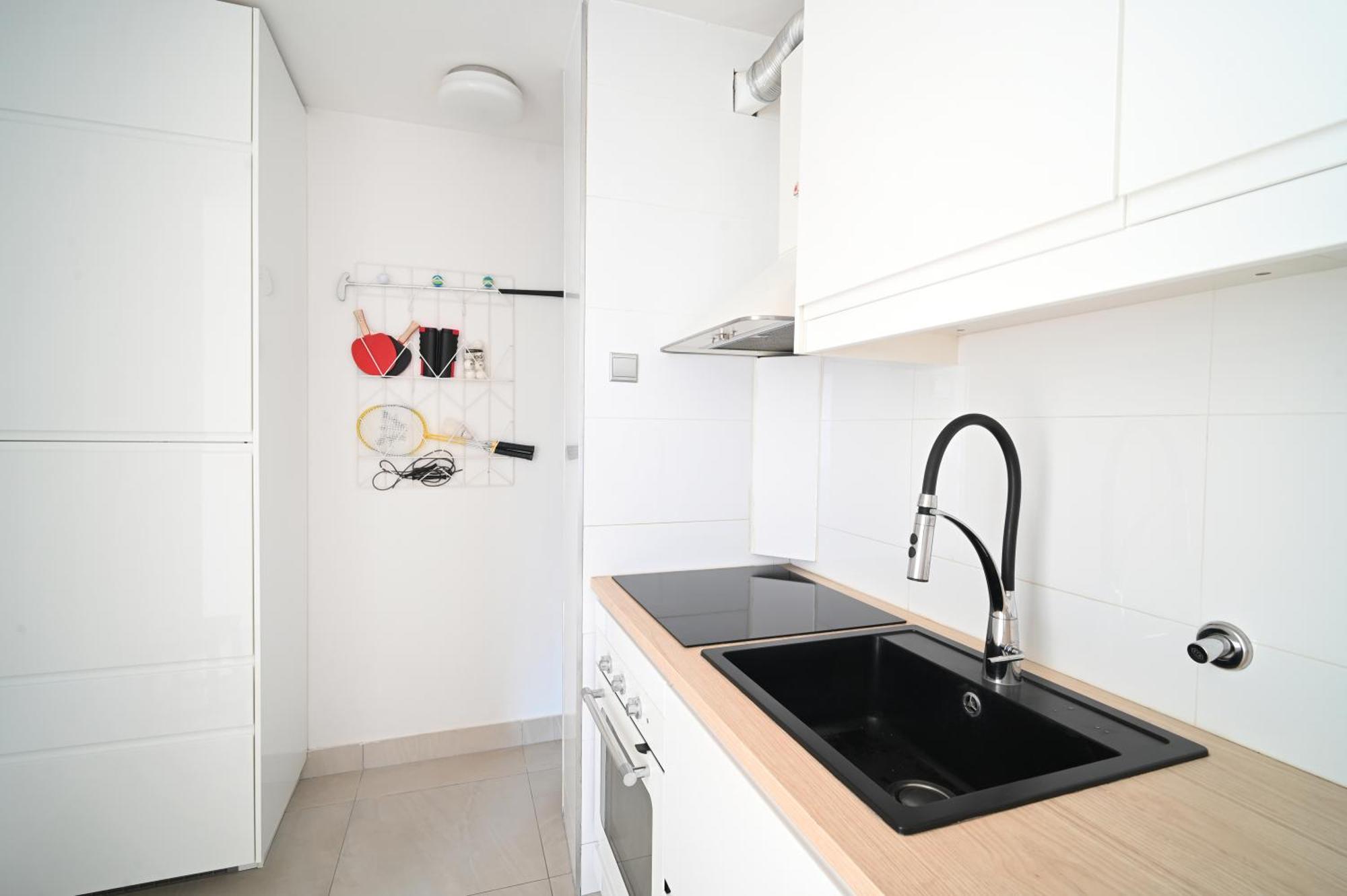 Cozy Donkey - Sporty Lake Apartment, Flexible Check-In, Netflix Загреб Экстерьер фото